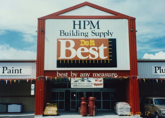 HPM Hilo branded red as a "Do It Best" store in 1996